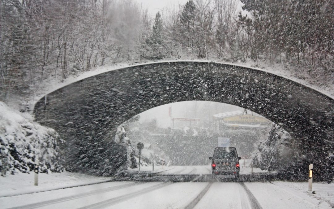Winter Emergency Kits for Your Vehicle